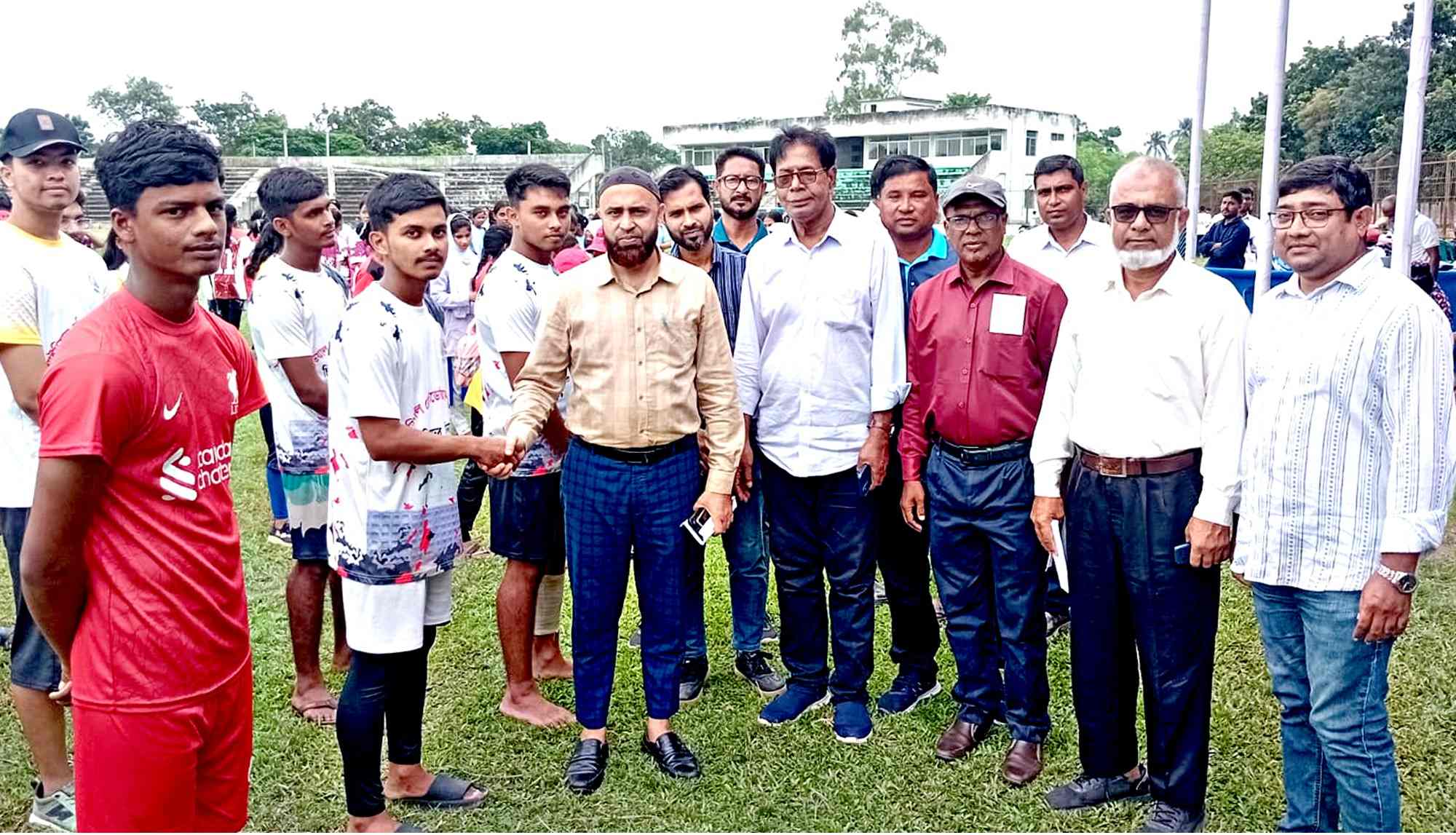 জাতীয় স্কুল, মাদ্রাসা ও কারিগরি শিক্ষা বিভাগের গ্রীষ্মকালীন ক্রীড়া প্রতিযোগিতার উদ্বোধন